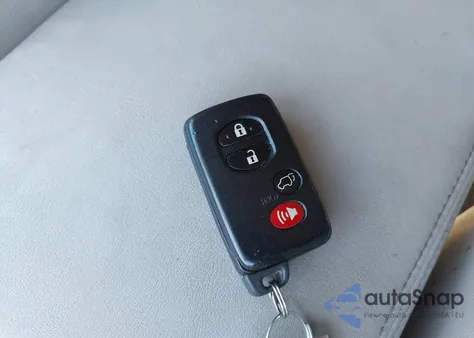 2011 Toyota Venza Base V6 z USA, uszkodzony, nr VIN 4T3ZK3BB9BU042974